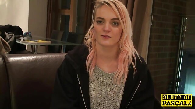 Nuostabus :  Jaunoji Chloe Temple gauna didžiulį juodą gaidį Suaugusiųjų video 